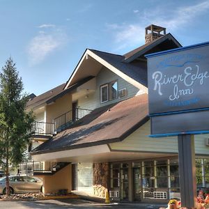 River Edge Inn